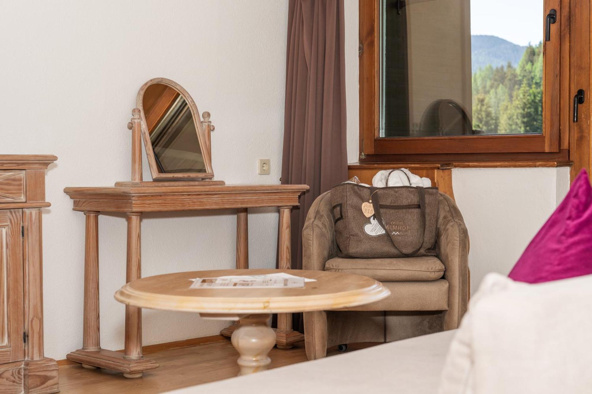 Mein Almhof Superior Hotel 4*